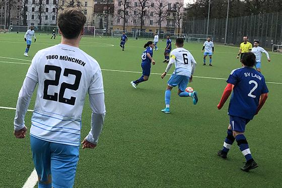 Einseitige Begegnung: Amateur-Löwen gegen den SV München-Laim. Foto: A. Seeler