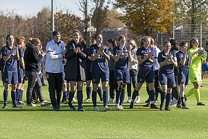 Herbstmeisterinnen: die Frauen des TSV 1860 München. Foto: Anne Wild