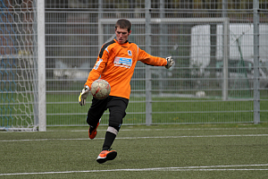Amateur-Löwen unterliegen beim TSV Großhadern Aushilfstorwart: Matthew Gascoyne. Archivfoto: Anne Wild