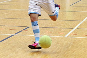 Vorbereitungsplan nach der Winterpause Hallenfußball. Foto: Anne Wild