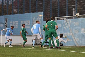 Amateur-Löwen rehabilitieren sich Dreifachtorschütze: Murat Akbas (links). Foto: Anne Wild