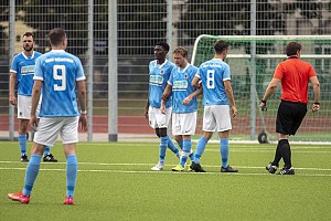 Wieder ein Radenkovic im Löwen-Tor? Zurück im Trainingsbetrieb: Amateurfußball in Giesing. Archivfoto: Anne Wild